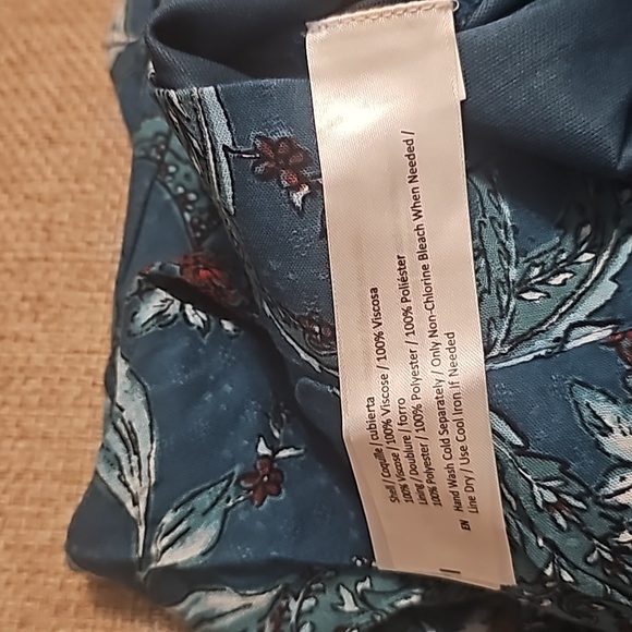 BOG Collective BAND OF THE FREE XS CROP TOP LONG SLEEVED - Picture 5 of 5